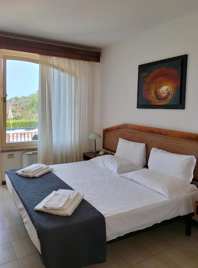 Hotel Horizon Elba Portoferraio Exterior photo